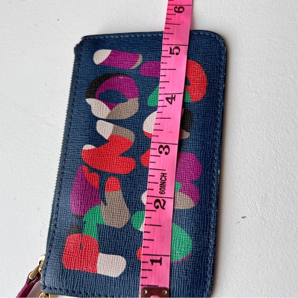 💯 Authentic FENDI Roma Coin Key Purse - Picture 6 of 13